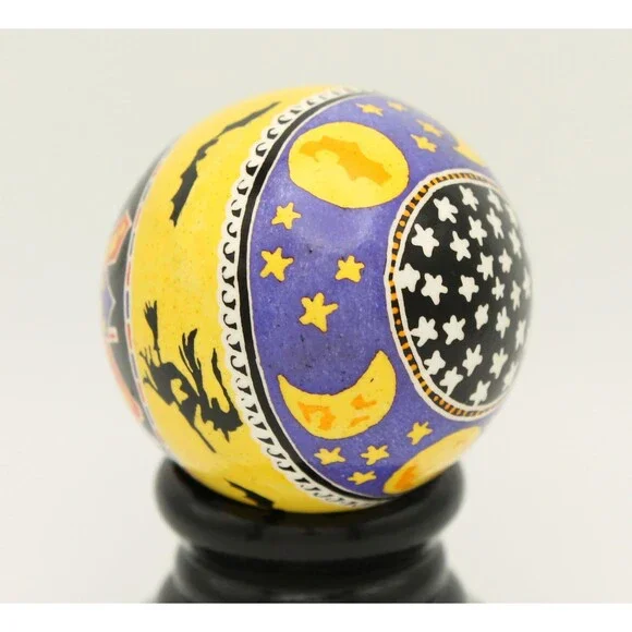 Halloween Batik Art Egg: Witches, Bats, Moon & Stars - Picture 7 of 10